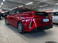 Toyota Prius Plug-in vaihtoauto