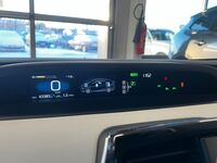 Toyota Prius Plug-in vaihtoauto