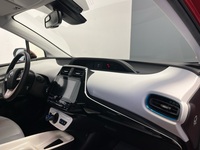 Toyota Prius Plug-in vaihtoauto