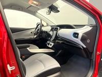 Toyota Prius Plug-in vaihtoauto