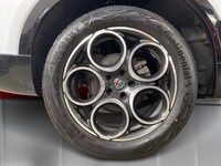 Alfa Romeo Tonale vaihtoauto