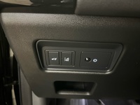 Land Rover Discovery vaihtoauto