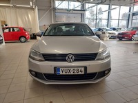 Volkswagen Jetta vaihtoauto