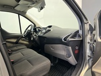 Ford Tourneo Custom vaihtoauto