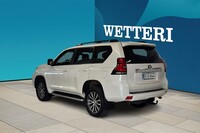 Toyota Land Cruiser vaihtoauto