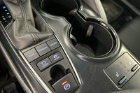 Toyota Camry vaihtoauto