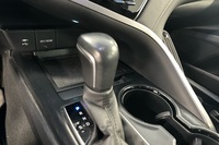 Toyota Camry vaihtoauto