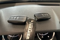 Toyota Camry vaihtoauto