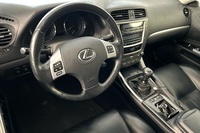 Lexus IS vaihtoauto