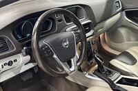 Volvo V40 Cross Country vaihtoauto