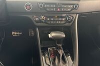 Kia Niro plug-in vaihtoauto