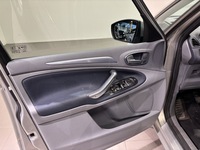 Ford S-MAX vaihtoauto