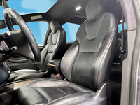 Tesla Model X vaihtoauto
