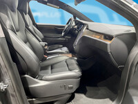 Tesla Model X vaihtoauto