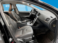 Volvo V60 Cross Country vaihtoauto