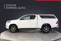 Toyota Hilux vaihtoauto