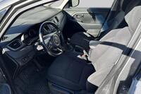 Kia Carens vaihtoauto
