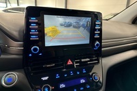 Hyundai IONIQ hybrid vaihtoauto