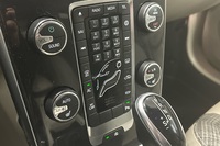 Volvo V40 Cross Country vaihtoauto