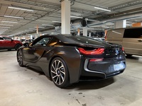 BMW i8 vaihtoauto