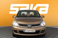 Nissan Tiida vaihtoauto