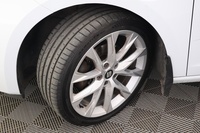 SEAT Leon Sportstourer vaihtoauto