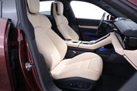 Porsche Taycan vaihtoauto