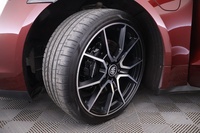 Porsche Taycan vaihtoauto