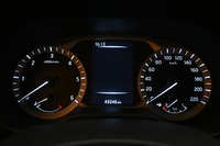 Nissan Navara vaihtoauto