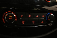 Nissan Navara vaihtoauto