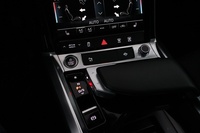 Audi Q8 e-tron vaihtoauto