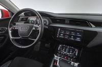 Audi Q8 e-tron vaihtoauto