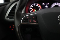 SEAT Leon Sportstourer vaihtoauto