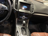 Ford Edge vaihtoauto
