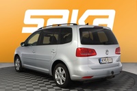 Volkswagen Touran vaihtoauto