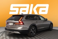 Volvo V90 Cross Country vaihtoauto