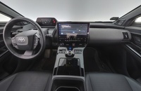 Toyota bZ4X vaihtoauto