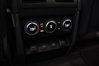 Land Rover Defender vaihtoauto