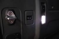 Land Rover Defender vaihtoauto