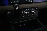 Land Rover Defender vaihtoauto