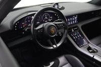 Porsche Taycan vaihtoauto