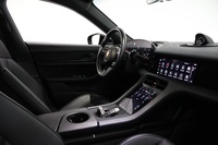Porsche Taycan vaihtoauto