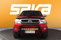 Toyota Hilux vaihtoauto