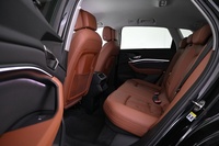 Audi Q8 e-tron vaihtoauto