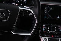 Audi Q8 e-tron vaihtoauto