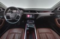 Audi Q8 e-tron vaihtoauto