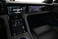 Porsche Taycan vaihtoauto