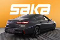 BMW i7 vaihtoauto