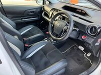 Toyota Aqua vaihtoauto