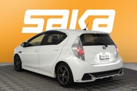 Toyota Aqua vaihtoauto